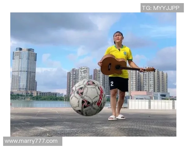 足球明星弹吉他精彩瞬间视频合集展现运动与音乐的完美结合